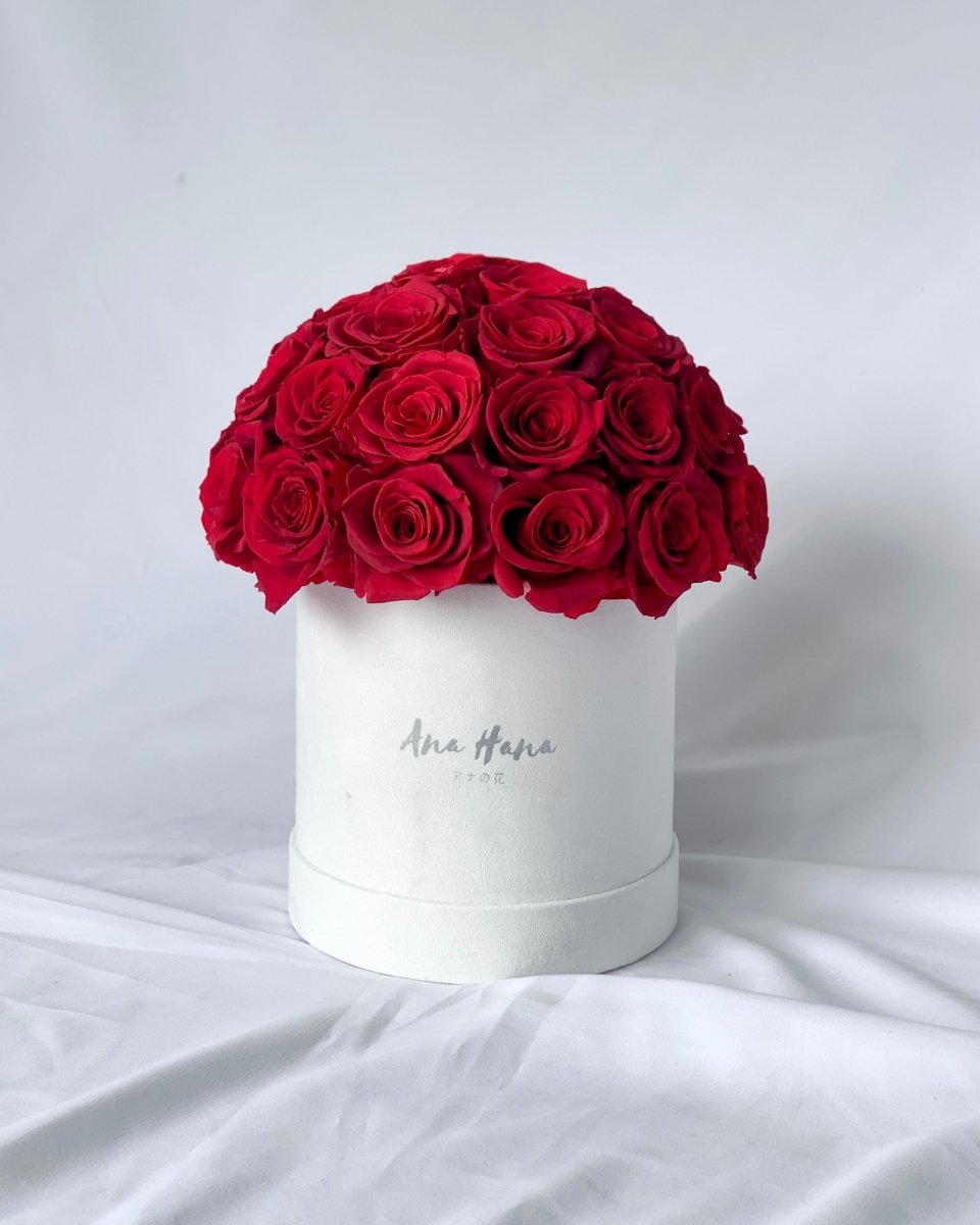 Classic Bucket Full - Red Roses / White Box - Flower - 24 Roses - Preserved Flowers & Fresh Flower Florist Gift Store