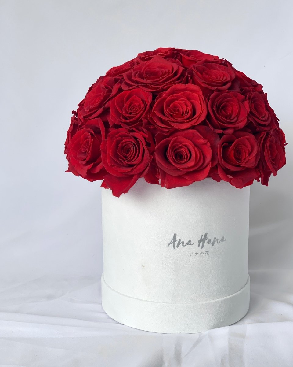 Classic Bucket Full - Red Roses / White Box - Flower - 24 Roses - Preserved Flowers & Fresh Flower Florist Gift Store