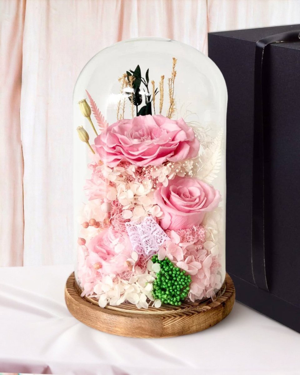 Hazel Roses (large dome with gift box) - Flower - Blush Pink - Preserved Flowers & Fresh Flower Florist Gift Store